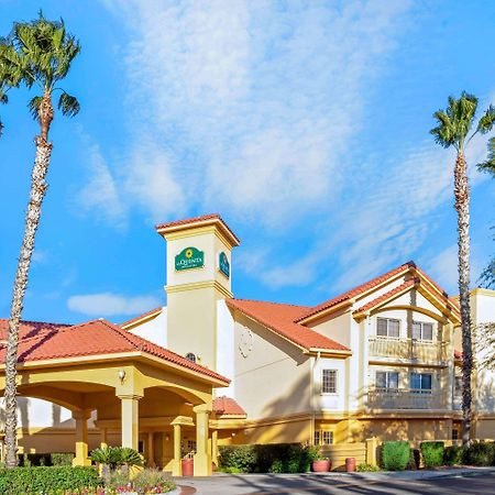 La Quinta By Wyndham Tucson Airport Hotel Exterior photo