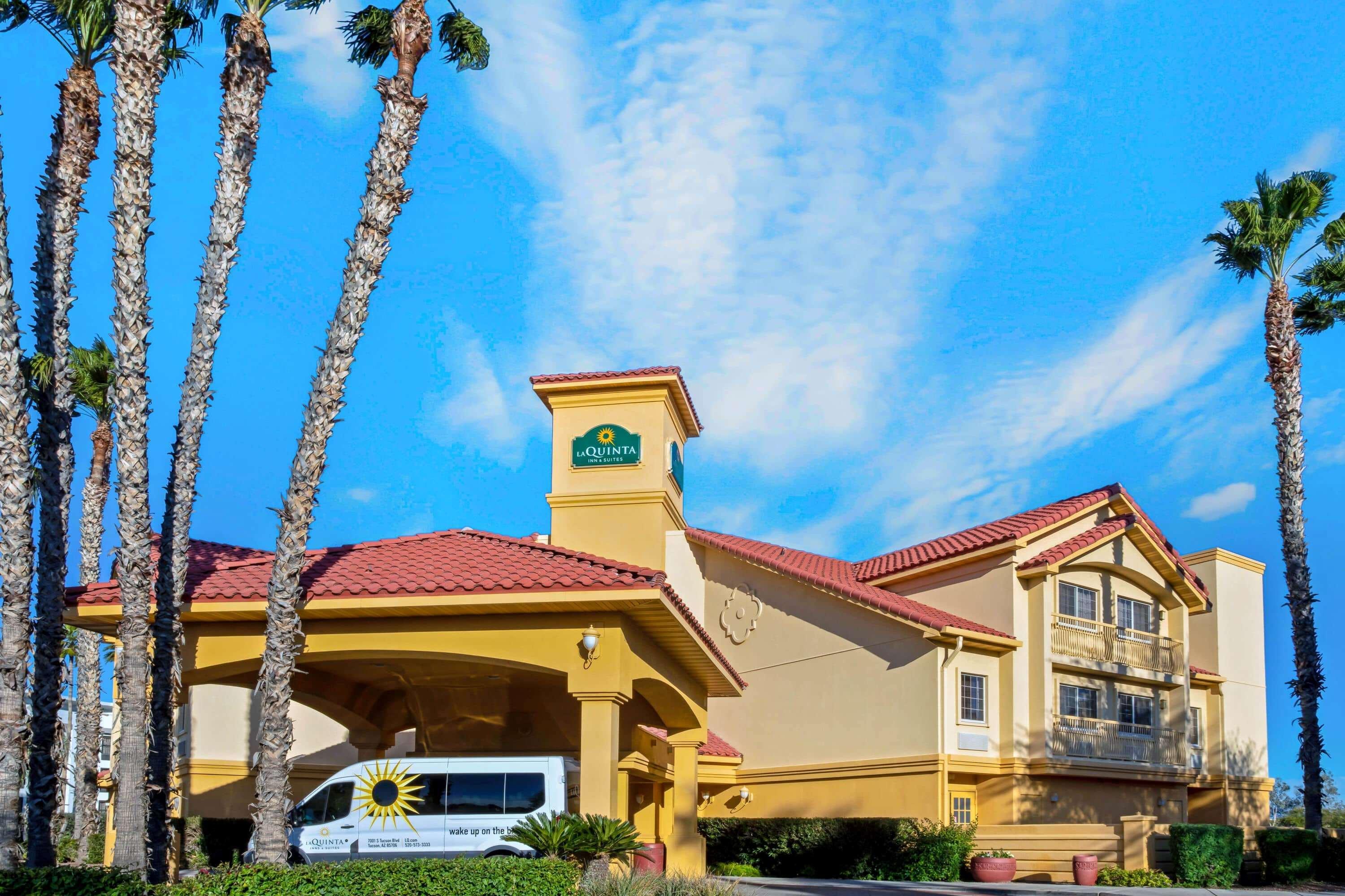 La Quinta By Wyndham Tucson Airport Hotel Exterior photo