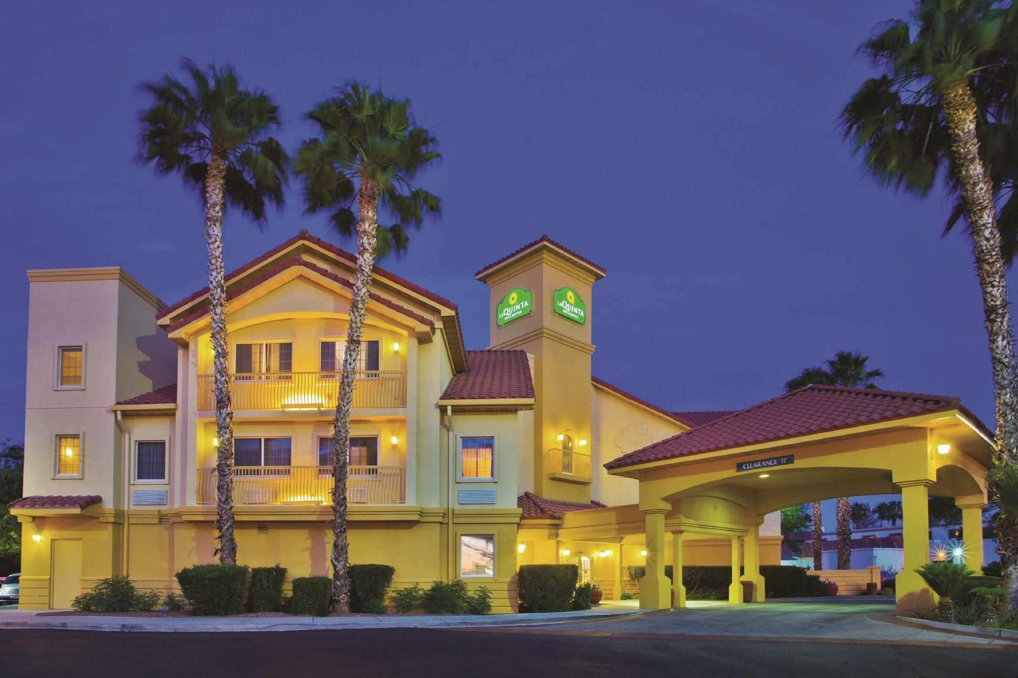 La Quinta By Wyndham Tucson Airport Hotel Exterior photo